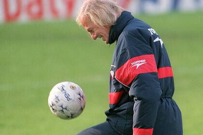 El paso de Menotti por Independiente, en la década del 90