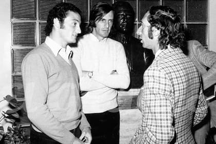 César Luis Menotti y Carlos Bilardo en una foto histórica: compartiendo una reunión cuando todavía se llevaban bien.