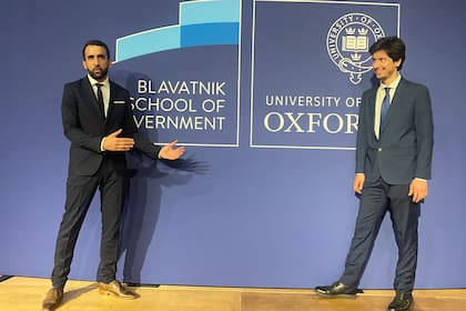 César Sánchez Casares y Matías Carpio en la universidad de Oxford