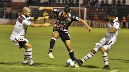 Chacarita empató en Pergamino