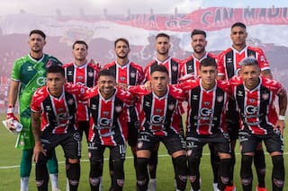 En qué canal pasan Estudiantes de Buenos Aires vs. Chacarita, por la Primera Nacional 2025