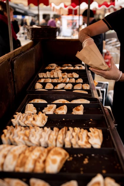 Chango produce 70.000 empanadas por mes