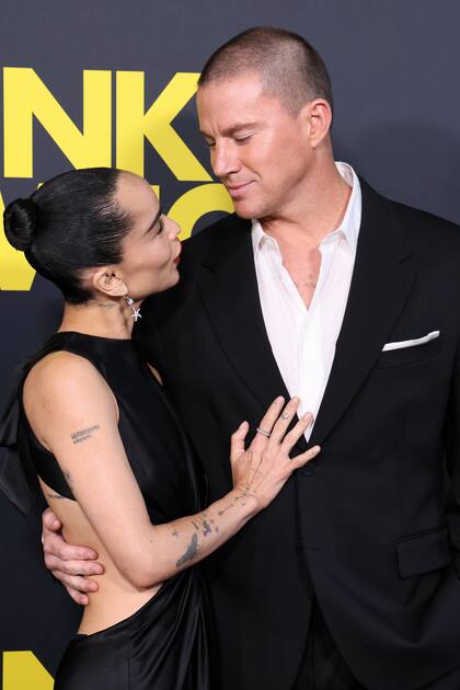 Channing estuvo casado con la actriz Jenna Dewan, con quien tiene una hija. Por su parte, Zoe, quien además actuar y dirigir es la imagen de YSL Beauté, estuvo en pareja con el actor Karl Glusman: se casaron en 2019 y se divorciaron en 2021.