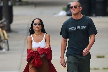Channing Tatum y Zoë Kravitz en un paseo