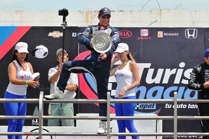 Chapur dominó la Clase 3 en La Plata