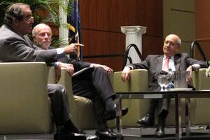 Charles Bierbauer, excorresponsal de CNN y decano de periodismo, muere a los 83 años