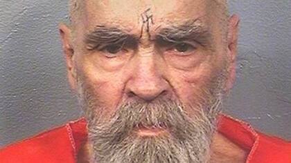 Charles Manson cumplía cadena perpetua