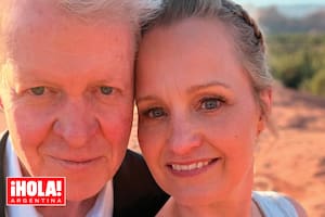Las fotos del casamiento de Charles Spencer en un espectacular oasis desértico