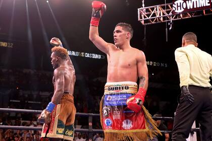 Charlo y Castaño se sienten ganadores: dieron empate y nació la polémica