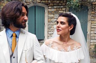 La segunda boda de Charlotte Casiraghi: una ceremonia religiosa en la Provence