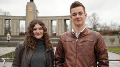 Charlotte y Ludwig opinan que hay una necesidad de aumentar el gasto de defensa en Alemania