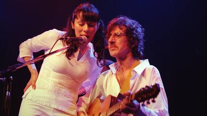 Junto a María Gabriela Epumer en 1999