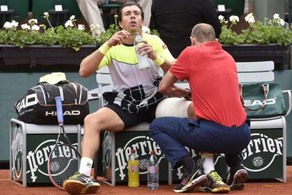 Charly y otro partido maratónico