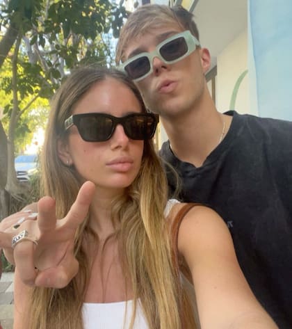 Charo Calamaro y su novio, en Miami