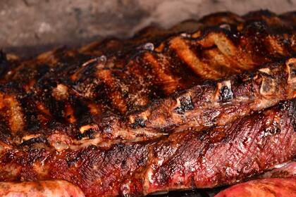 ChatGPT destacó que “el país es famoso por su corte de carne de res de alta calidad, por lo que los cortes de carne a la parrilla y otros platos de son una parte fundamental de la gastronomía argentina”