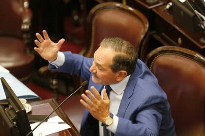 El furcio de Alperovich: "Nadie quiere que le vaya bien al Presidente"