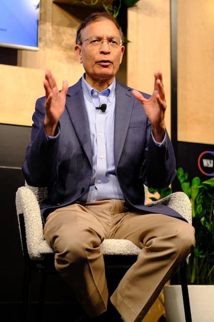 Chaudhry invirtió sus ahorros y logró obtener un patrimonio de 11 millones de dólares