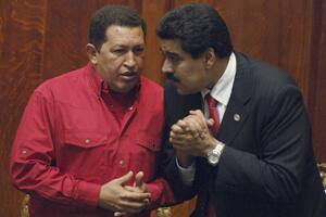 Chávez con Maduro, en ese entonces canciller, en 2012