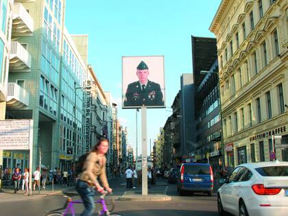 Checkpoint Charlie, famoso paso fronterizo