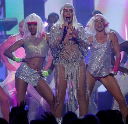 Cher impactó en los premios Billboard 2017