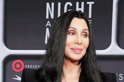 Cher, una de las atacadas, le contestó con altura a Bynes