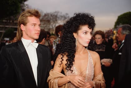 Cher y Val Kilmer, en la entrega de los premios Oscar de 1984