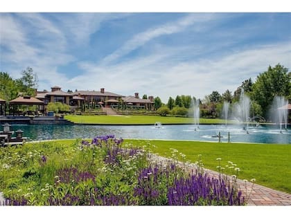 Cherry Hills Village es una de las ciudades de Colorado con las viviendas más costosas en todo el estado, según la IA (mansionglobal.com)