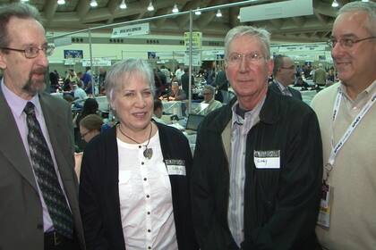 Cheryl Myers y su esposo visitaron un evento de coleccionistas en 2013 para anunciar la subasta de la pieza