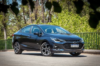 Chevrolet Cruze Midnight