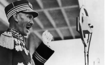 Chiang Kai-shek, el líder de China antes del triunfo de los comunistas, huyó con sus adeptos a Taiwán