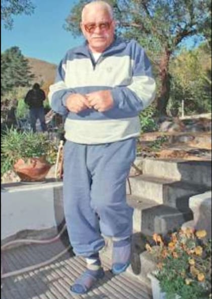 Chiappe, con pantuflas, en su casa de La Falda