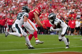 Chiefs caen a 0-2 por primera vez desde 2014 tras derrota ante Eagles en revancha del Super Bowl