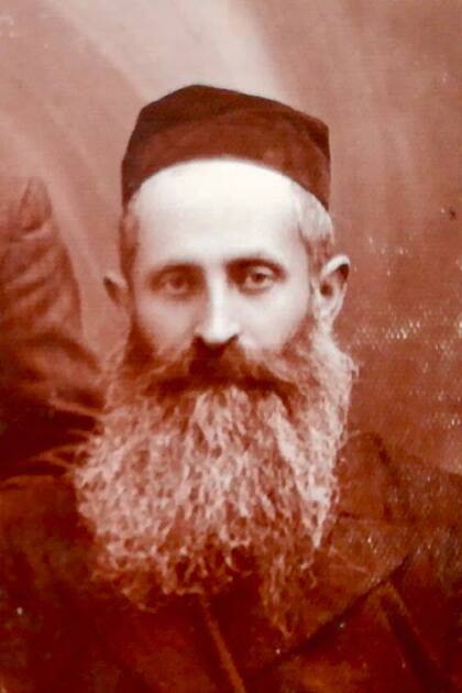 Chil Majer es el tío abuelo de Adriana Lerman, y sobrevivió junto a su hijo Levi un tortuoso devenir bajo el yugo de los nazis