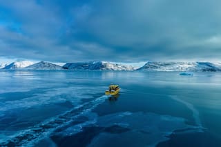 China afirma que EEUU no debe usar a otros países como "pretexto" para sus intereses en Groenlandia