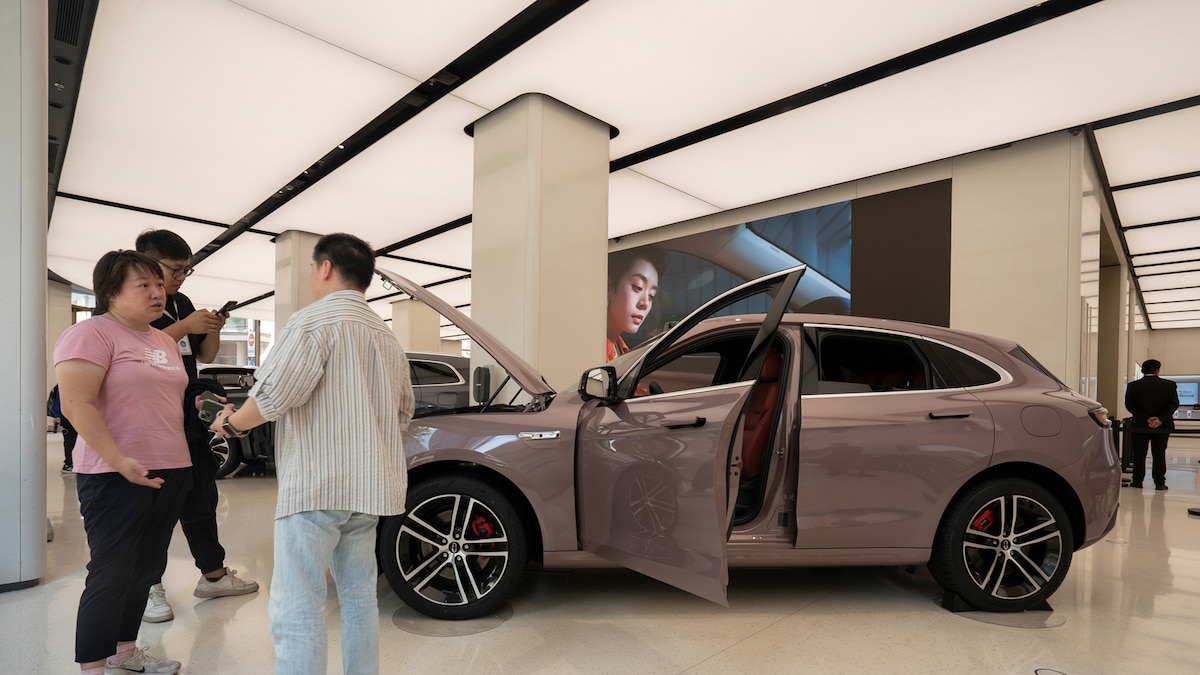 A decisão de que carros com os melhores designs são “feios”.