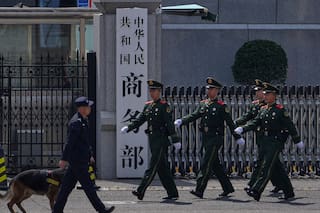 China pone a empresas japonesas en listas de control de exportaciones entre tensiones crecientes