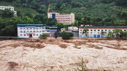 China y Filipinas sufrieron lluvias torrenciales.