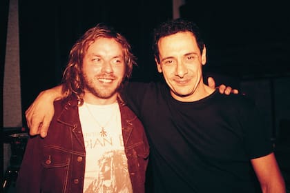 Chizzo con Ricardo Mollo, que a fines de los 90 le cambió el sonido a la banda