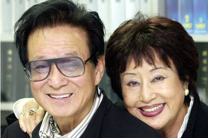 Choi con su marido, que también vivió en cautiverio