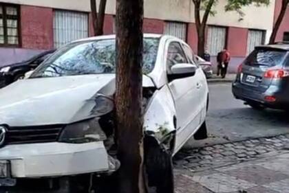 Choque entre cuatro autos en Aranguren y Honorio Pueyrredón