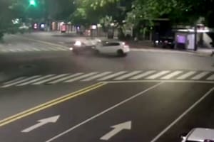 Choque entre dos autos en Recoleta