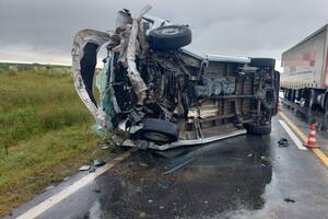 Choque fatal en la ruta 7: dos muertos y un herido grave cerca de Río Cuarto