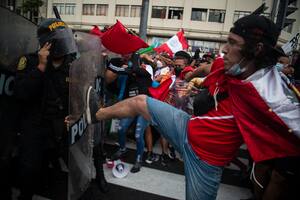 El primer ministro de Perú admitió que “es posible” que caiga el gobierno de Pedro Castillo