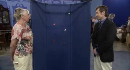 Chris Kennedy tasó el móvil y aseguró que tiene un gran valor dentro del mercado del arte