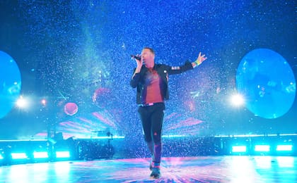 Chris Martin, el cantante británico que enloquece al público argentino.