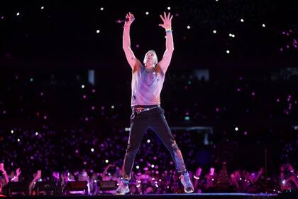 Chris Martin y un pedido para A sky full of stars: “Una canción solo con nuestras almas, cuerpos y voces”