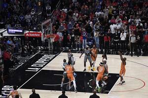 NBA: Phoenix Suns, a un paso de la final luego de ganarle a Los Angeles Clippers y ampliar la diferencia