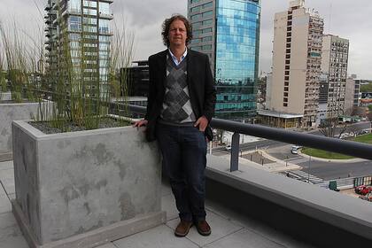 El candidato a diputado del Frente de Izquierda cree que el millón de votos de las PASO es el piso que conseguirán en octubre