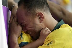 Superó una leucemia y lloró con su hijo: conmovedor momento del Mundial de rugby