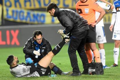 Christian Limousin, atendido durante el partido